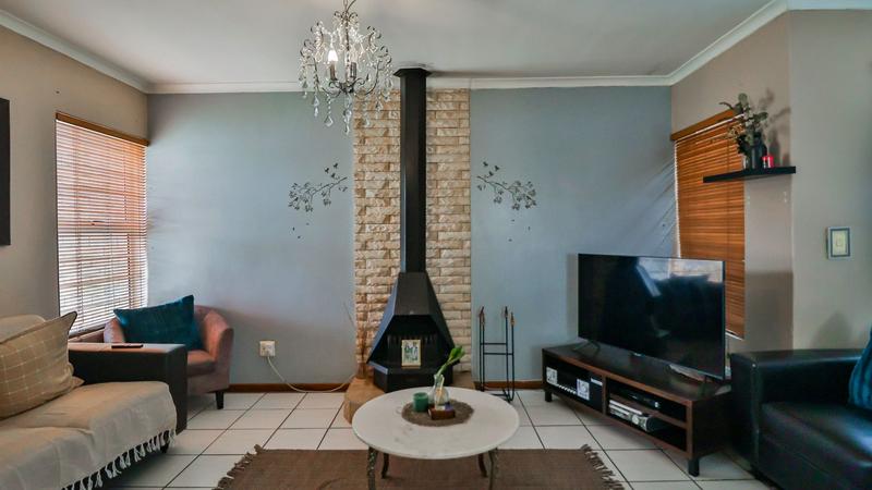 3 Bedroom Property for Sale in Jagtershof Western Cape